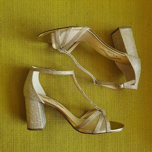 Size 8.5 Nina Haviva Gold T Strap Block Heel Sandal